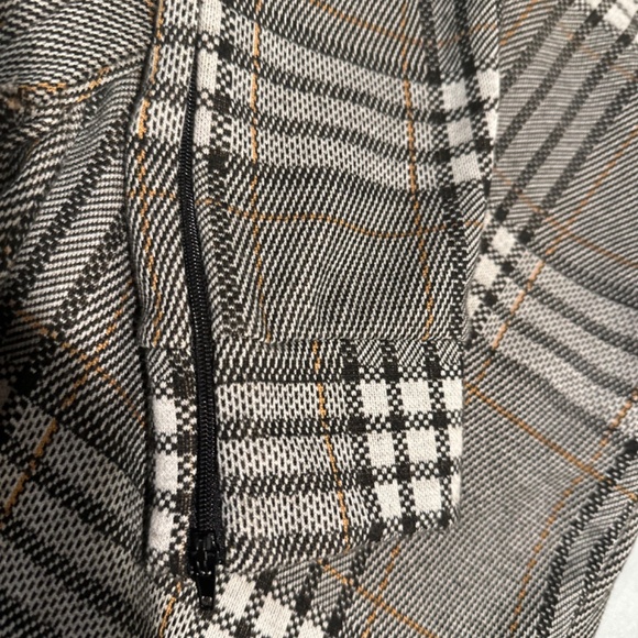 Zara Plaid Trousers, Zipper Ankle Peg Leg, Size M - Picture 9 of 9